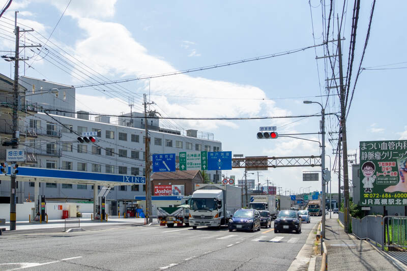 171号線ぞい畑田町につくってたガソリンスタンド Xing クロッシング がオープンしてる 茨木つーしん