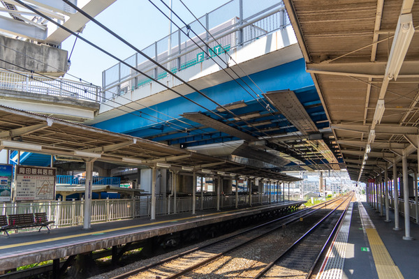 南茨木駅-2106011