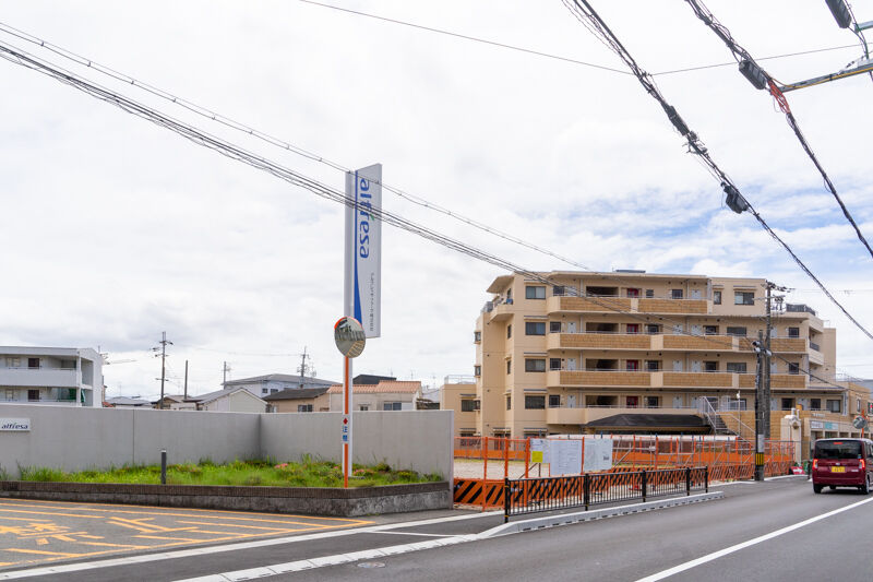 総持寺駅間の真ん中くらいに10階建て79戸のマンションつくってる 茨木つーしん 総持寺駅間の真ん中くらいに10階建て79戸のマンションつくってる 茨木つーしん