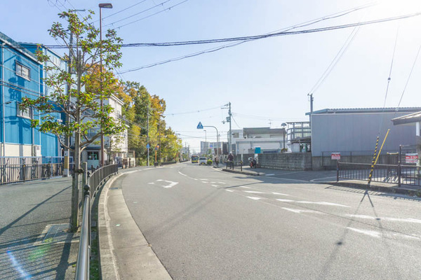 自転車レーン20211126140210