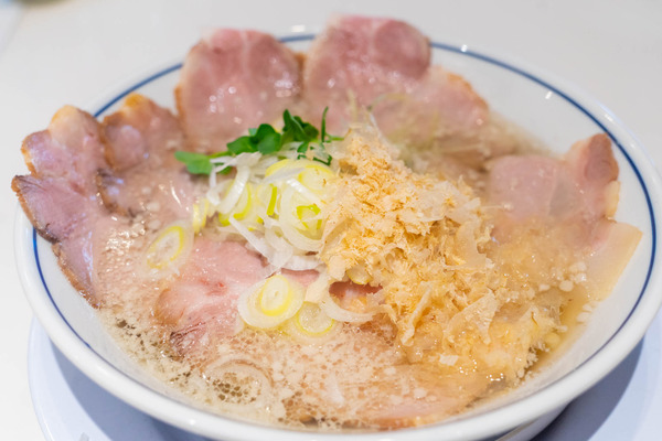 鱗-2112233