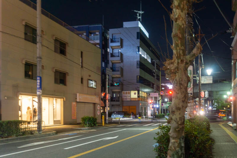 阪急茨木市駅ちかくのわらび餅専門店 とろり天使のわらびもち が 夜アイス はじめてる 茨木つーしん