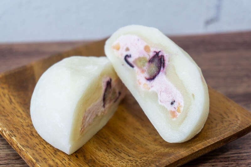 大島四ツ葉　もちどる MOCHICREAM」の『フルーツミックスパフェ大福』など（茨木市駅前