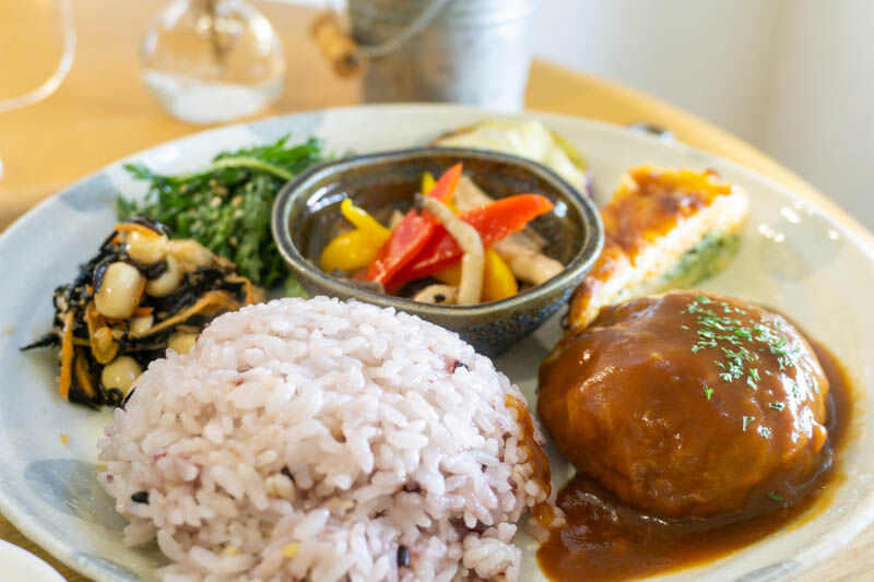 Kotoya Cafe の 日替わりランチプレート 茨木市園田町 いばつーグルメ 茨木つーしん