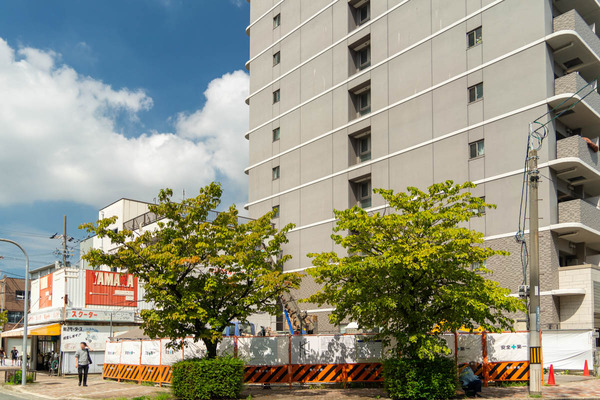 マンション-2408224