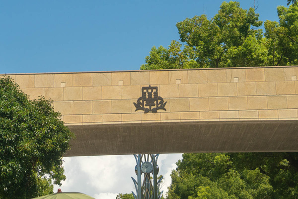 関西大学-2408221