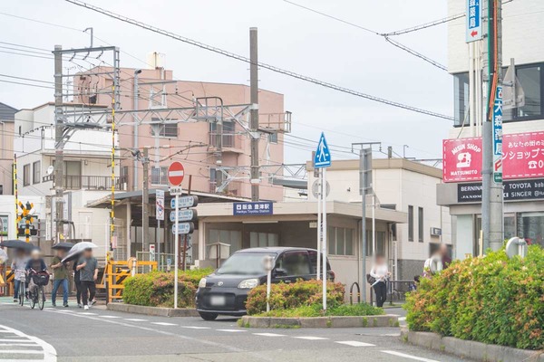 阪急豊津駅-2405061