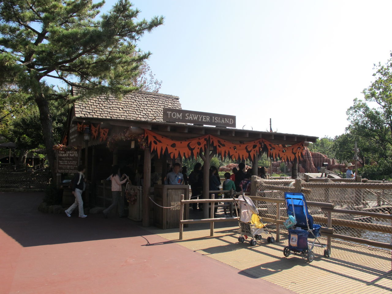 トムソーヤ島いかだ乗り場もハロウィーン もてく流 東京ディズニーリゾート攻略術