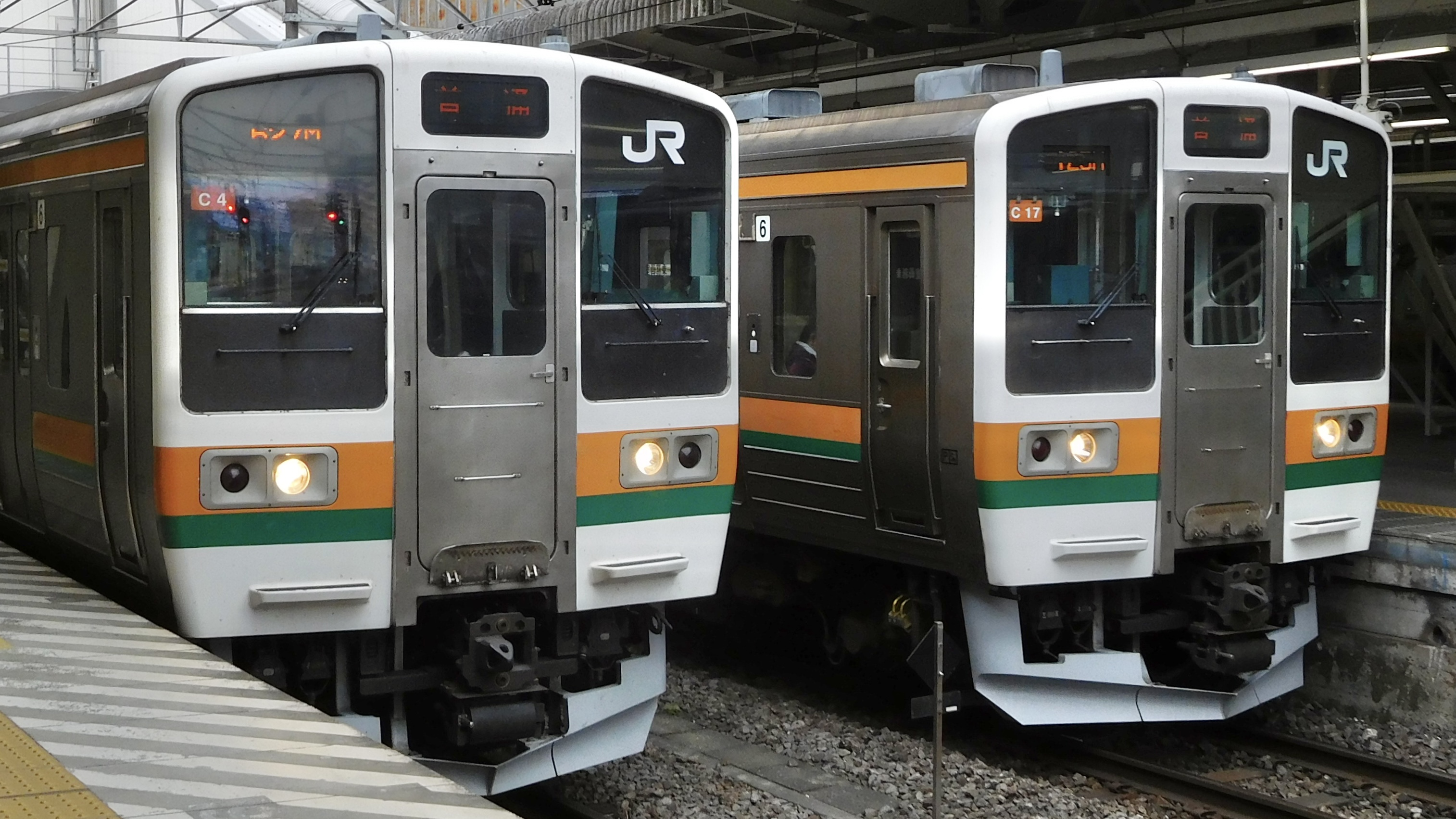 JR東日本211系 行先表示集 : 緑石英の礬素