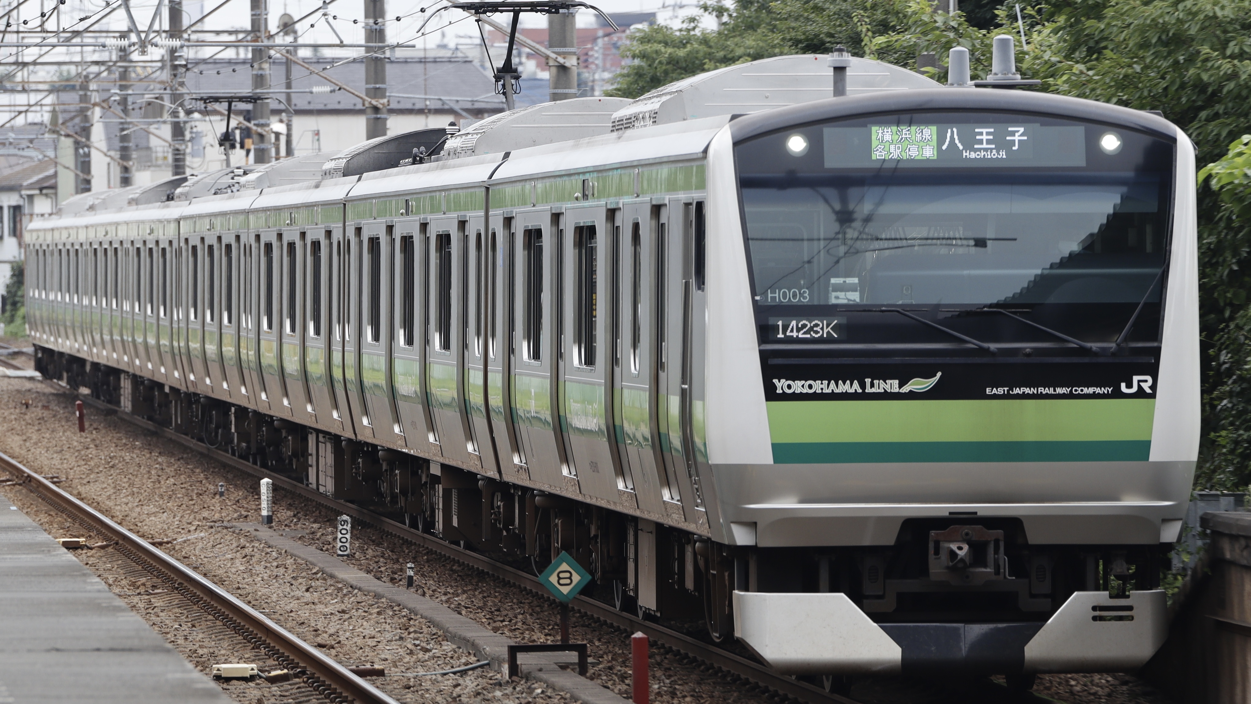 E233系6000番台 フルカラーLED行先表示 : 緑石英の礬素