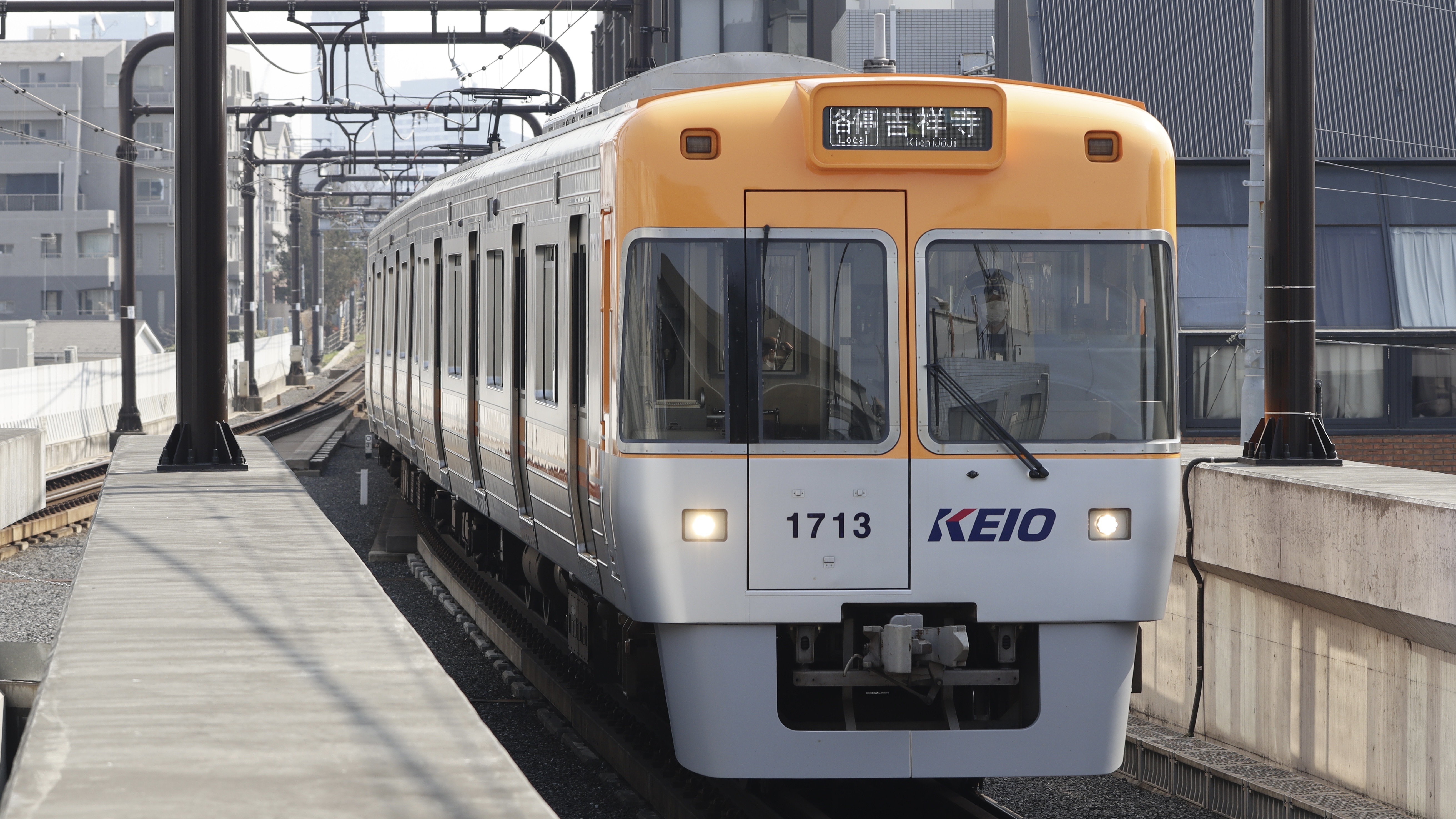 京王電鉄1000系 小型フルカラーLED行先表示 : 緑石英の礬素