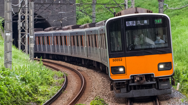 東武鉄道50050系 フルカラーLED行先表示 : 緑石英の礬素