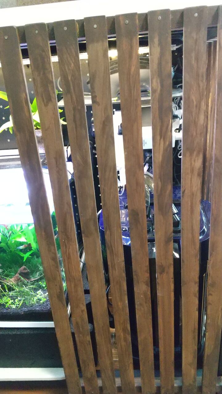 水槽台の柵を改造 Diy Motiのアクアリウム記録 Moti Aquarium