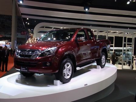 ISUZU¤Î¥È¥é¥Ã¥¯