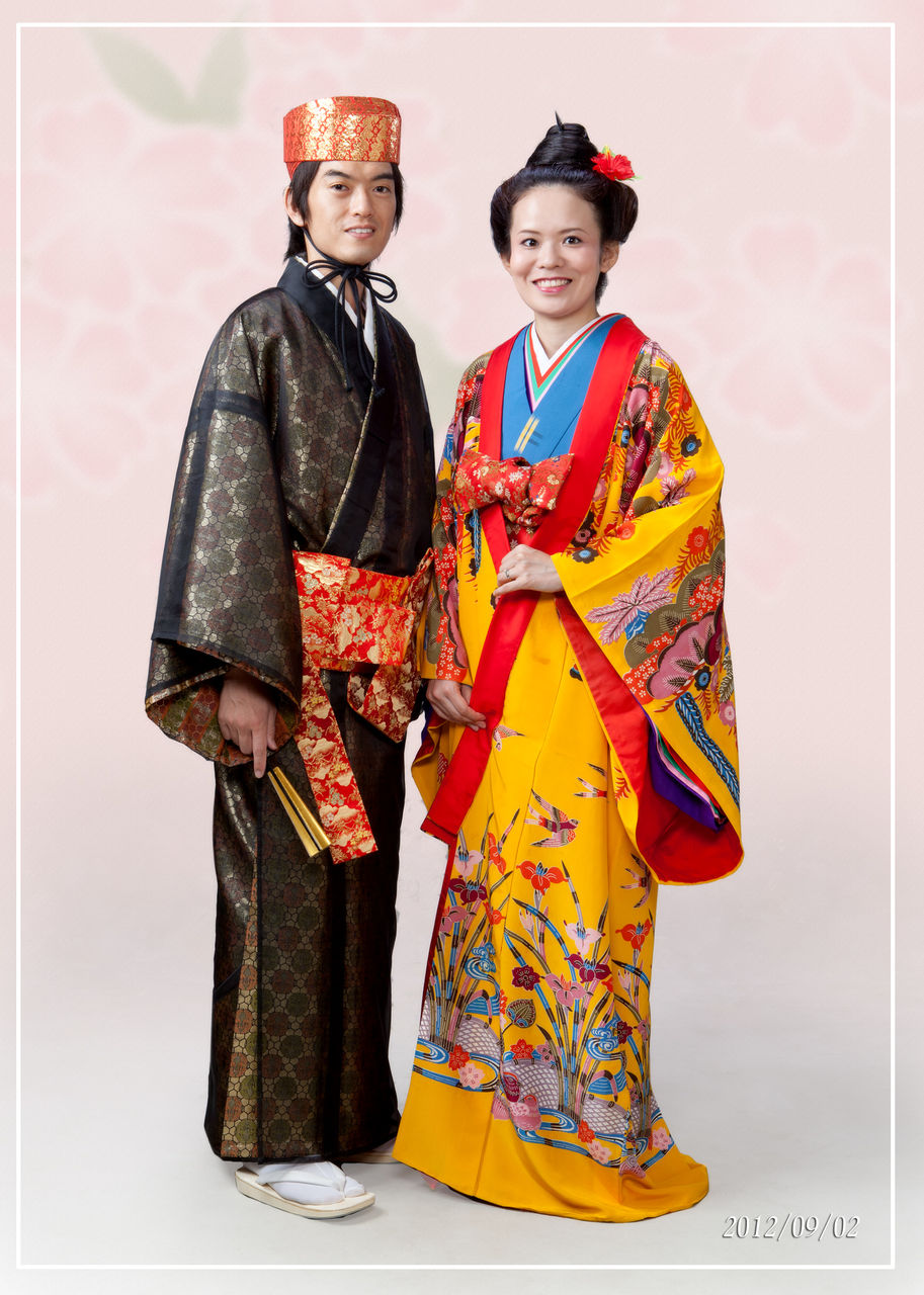 琉球衣装で結婚写真を前撮りしました もとぶ写真館ブログ