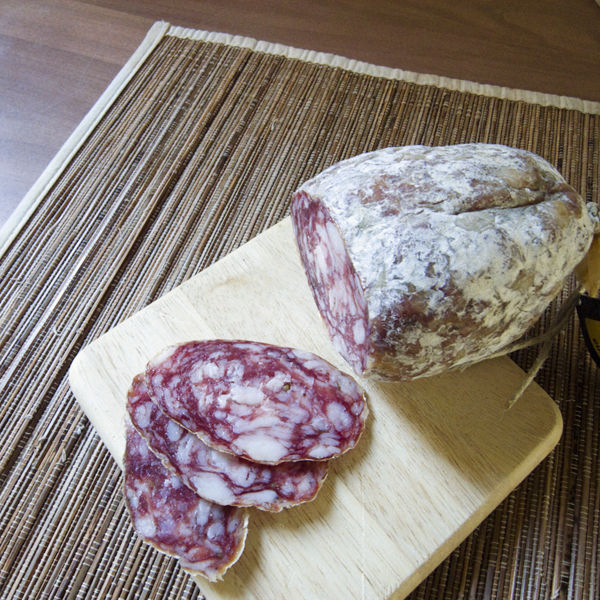 Motocchioの食いしん坊日記 トスカーナの名物サラミ フィノッキオーナ