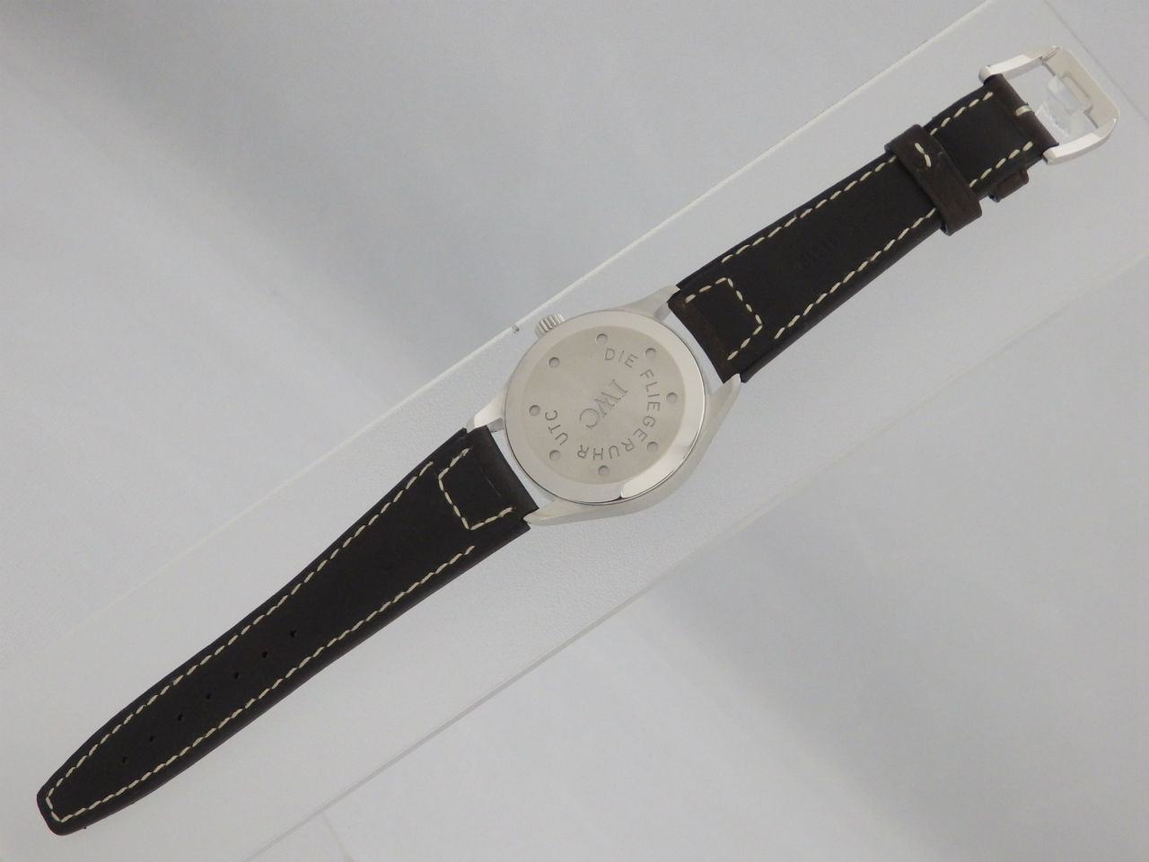 IWC フリーガーUTC IW325101 純正革ベルト 保証書・メーカー修理 IWC フリーガーUTC IW325101 純正革ベルト 保証書・メーカー修理