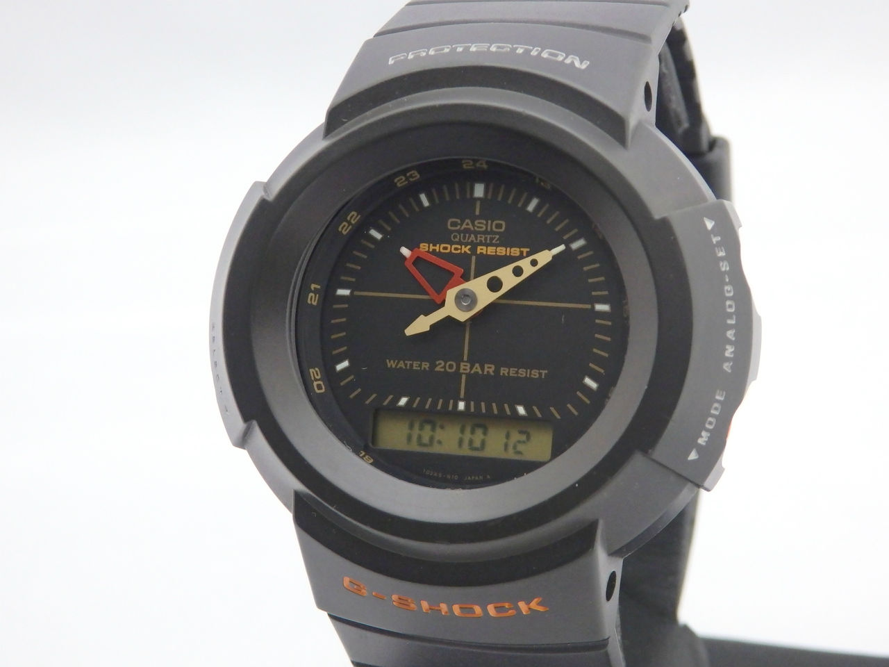 CASIO G-SHOCK ユナイテッドアローズ 別注1st. AW-500UA-1E 電池交換 ...