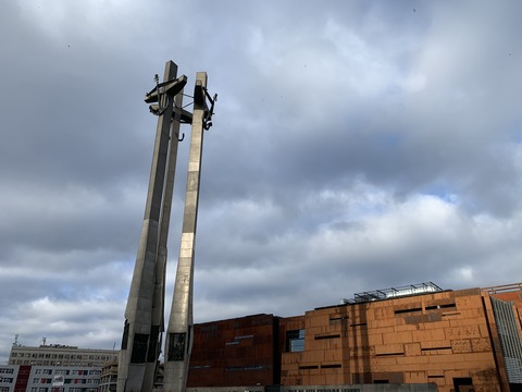 0F10BC29-FED2-4D70-AA80-89122E843012