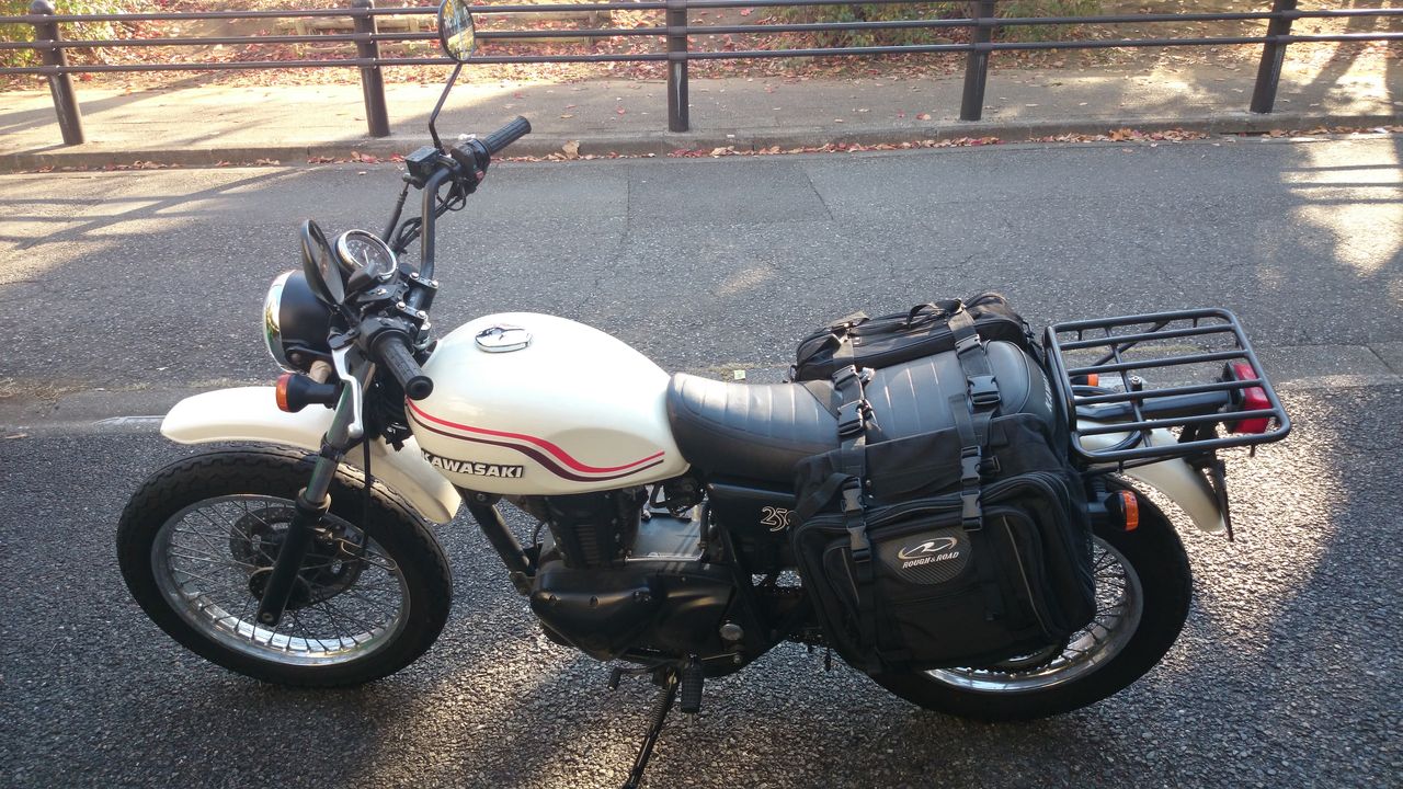 250TR KAWASAKI ウェビック 250TR「250TRにサイドバッグ装着」 サイド 