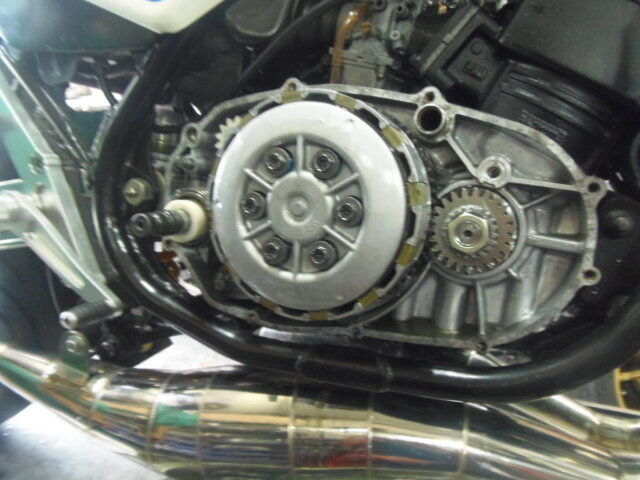 RZ250 クランクシャフト 実働外し RZ250の修理② – BikeBoutique