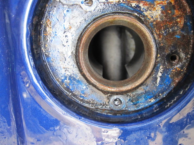 Fz400rガソリンタンク錆取り洗浄 プロショップ モトプラン東京