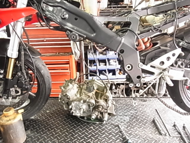 TZR250(3XV）クランク交換オーバーホール : スポーツプラザ モトプラン