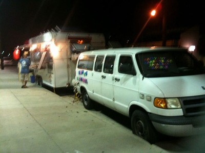 2612064_593171718_14large