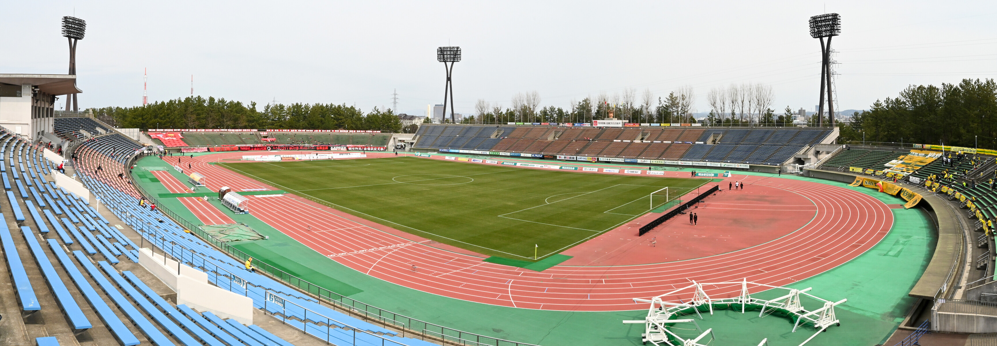 2022年3月13日 金沢vs千葉 石川県西部緑地公園陸上競技場 パノラミックパラノイド