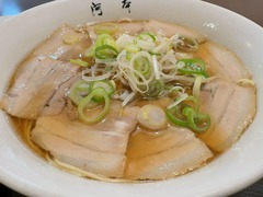 ���ܤξ��ڥ顼���