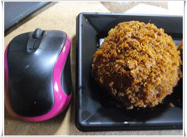 ローソンのゲンコツメンチの新しい食べ方と攻略法 チンタの大冒険