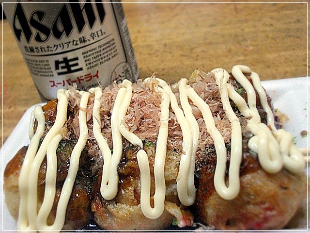 上野の なんちゃん で熱々たこ焼きとビールで旨っ チンタの大冒険 上野の なんちゃん で熱々たこ焼きとビールで旨っ チンタの大冒険