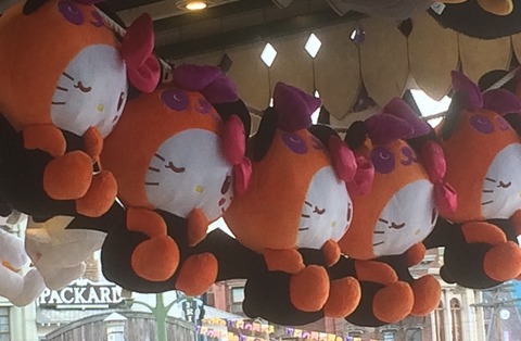 hellokitty_usj_halloween_2017