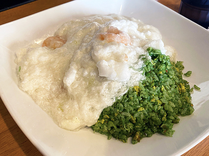 翡翠（ひすい）チャーハンと初遭遇！函館市桔梗町「チャイナダイニング 鳳凰」