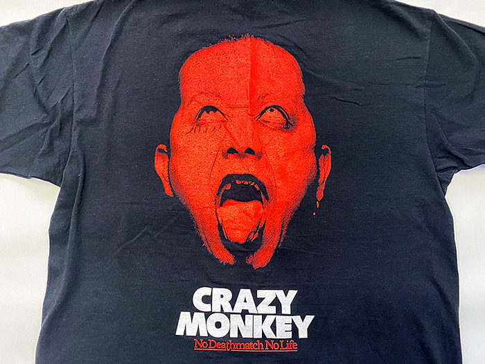 葛西純　Crazy Monkey 激レアサイン入り Tシャツ XL 葛西純 Crazy Monkey 激レアサイン入り Tシャツ XL - メルカリ