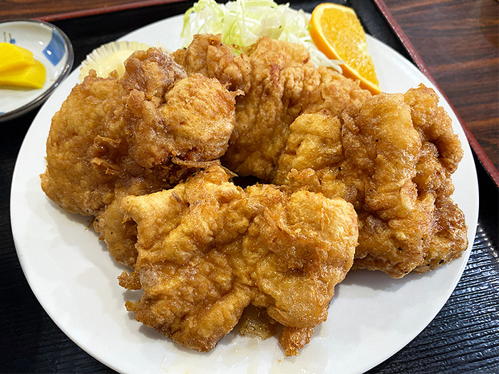 ふわふわ衣の巨大から揚げが美味い！函館市港町「みなと食堂」