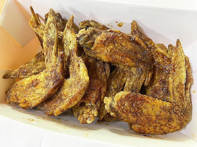 山ちゃん　Chapado en Laton ゴールドコンビ　黒　CN はこだてグルメサーカス2023で「世界の山ちゃん」の手羽先を買い過ぎる