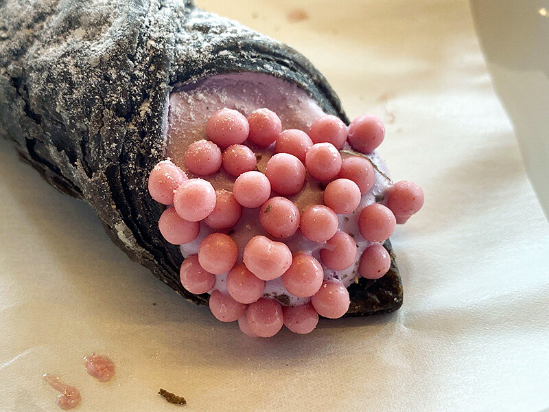 スタバからパンチの効いた「ブルーベリー＆ココアクリームパイ」が登場