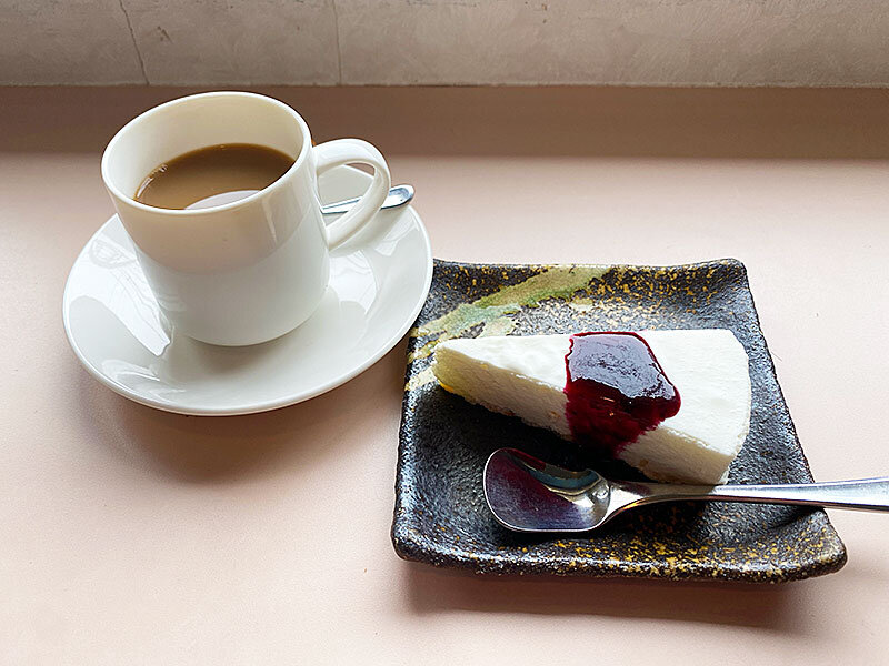ぞうのババール カップ&ソーサー やさしく