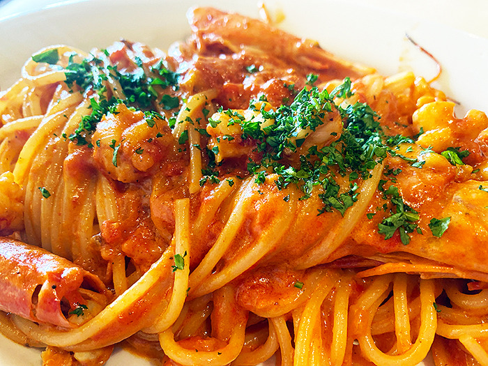 赤エビとトマトクリームなんて最強タッグやろ！「trattoria Piatti（トラットリア ピアッティ）」