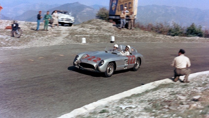 この人だあれ F1 えきぞーすとのーと