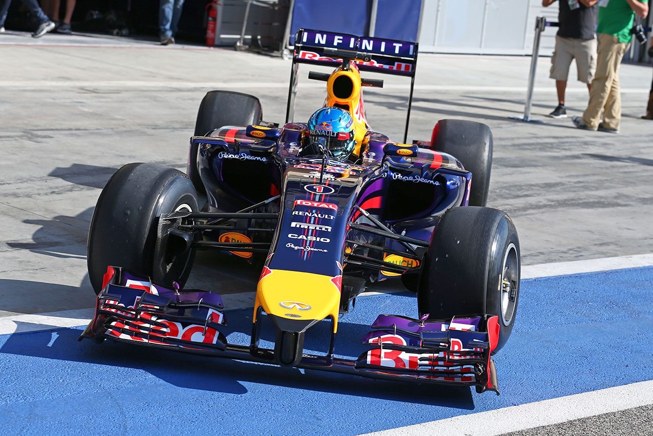 名車を振り返る レッドブルRB10 : F1 えきぞーすとのーと