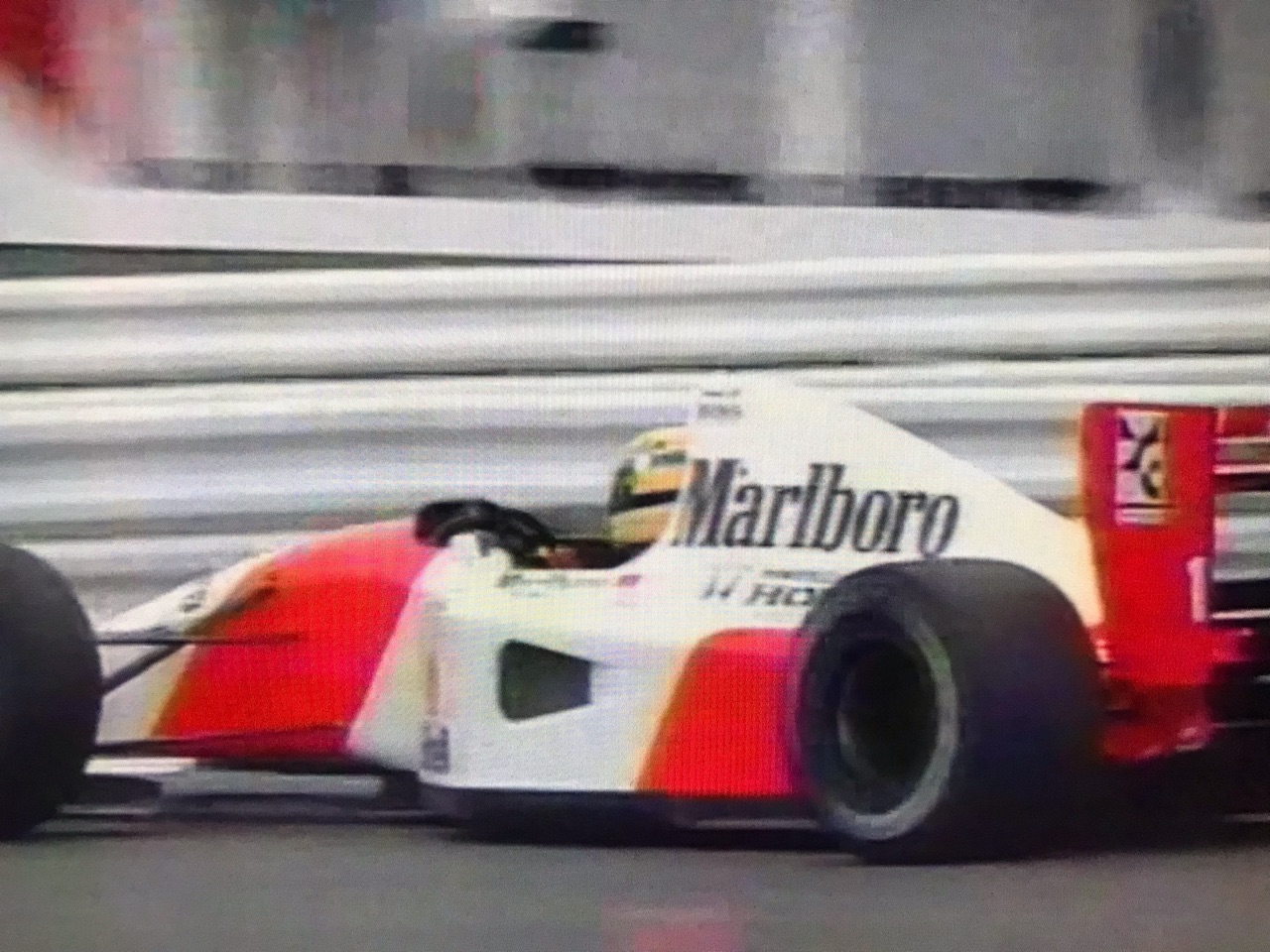 過去のレースを振り返る 1992年日本GP : F1 えきぞーすとのーと
