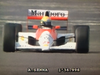 過去のレースを振り返る 1990年日本GP : F1 えきぞーすとのーと