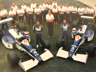 ティレル019.シャーシ付き、完成度 最悪、画像が全てです ティレル019.シャーシ付き、完成度 最悪、画像が全てです - メルカリ