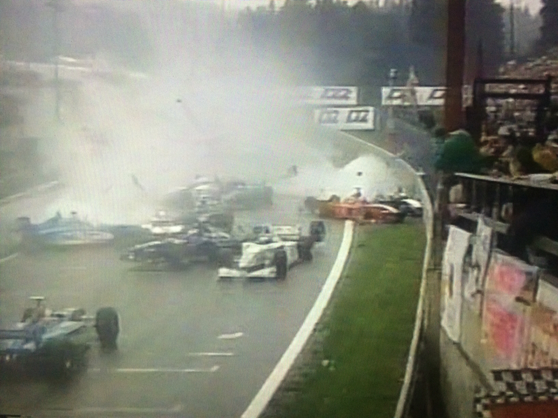 過去のレースを振り返る 1998年ベルギーGP : F1 えきぞーすとのーと