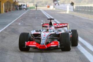 ミニチャンプス F1 マクラーレン MP4/22 フェルナンドアロンソ ミニチャンプス 1/ 18 ルノー F1 チーム R26 フェルナンド