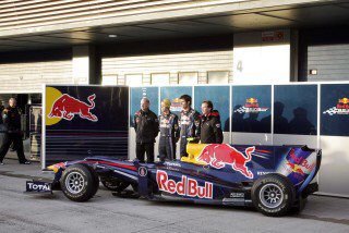 名車を振り返る レッドブルRB6 : F1 えきぞーすとのーと