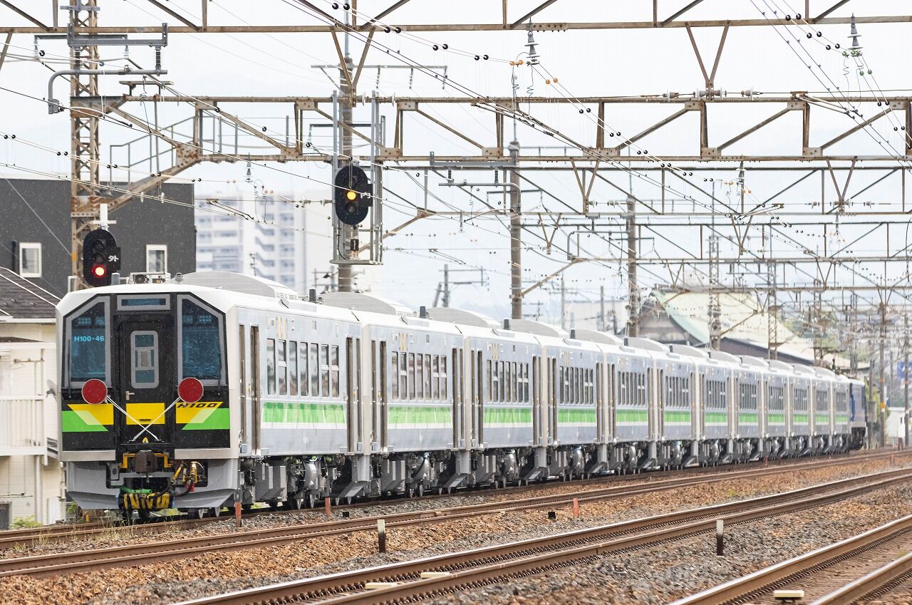 Jr北海道 H100形 12両 甲種輸送を撮影 R Stationぶろぐ