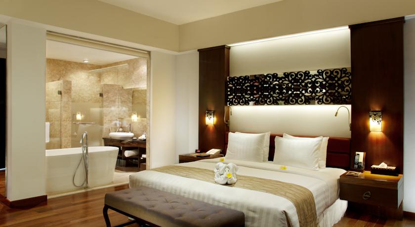 ザ スミニャック ビーチ リゾート スパ The Seminyak Beach Resort Spa バリネット Bali Net